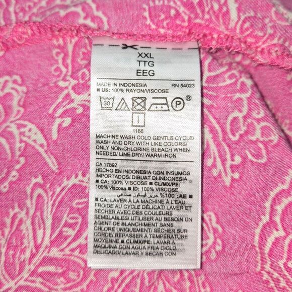 NWOT! Sweet Floral Top - Picture 8 of 11